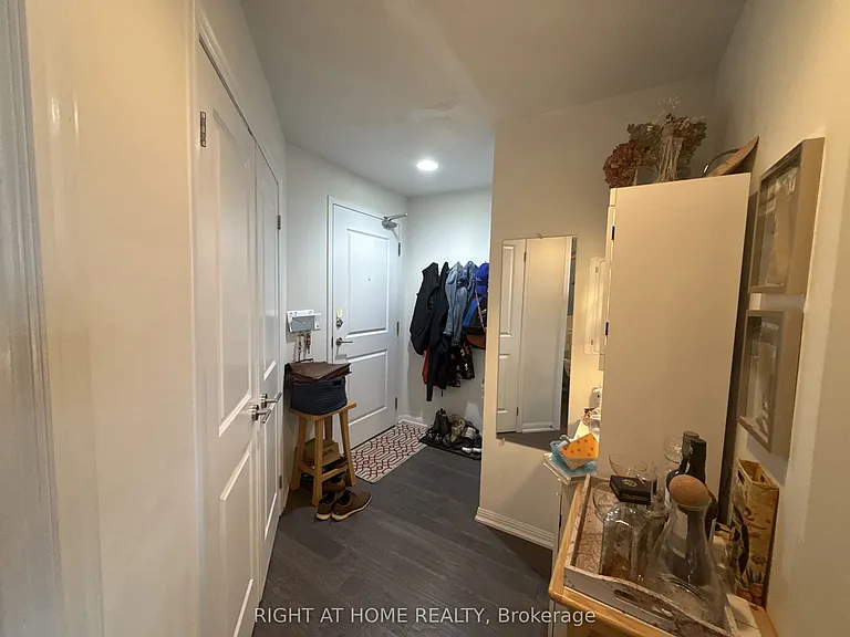 125 Western Battery Rd #Penthouse 3016 — Photo 21