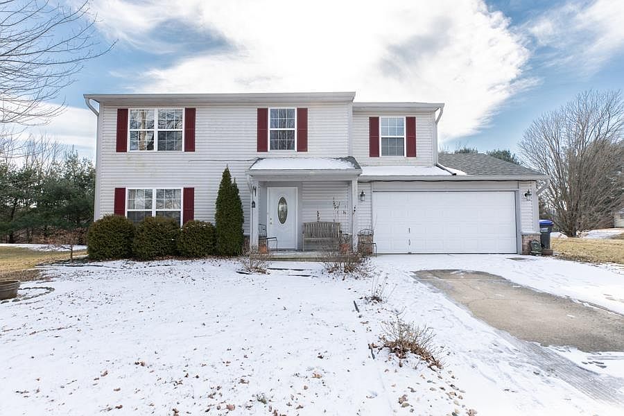 1st image of 530 S West Lake Ct