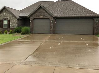 3414 SW Picasso Blvd, Centerton, AR 72712