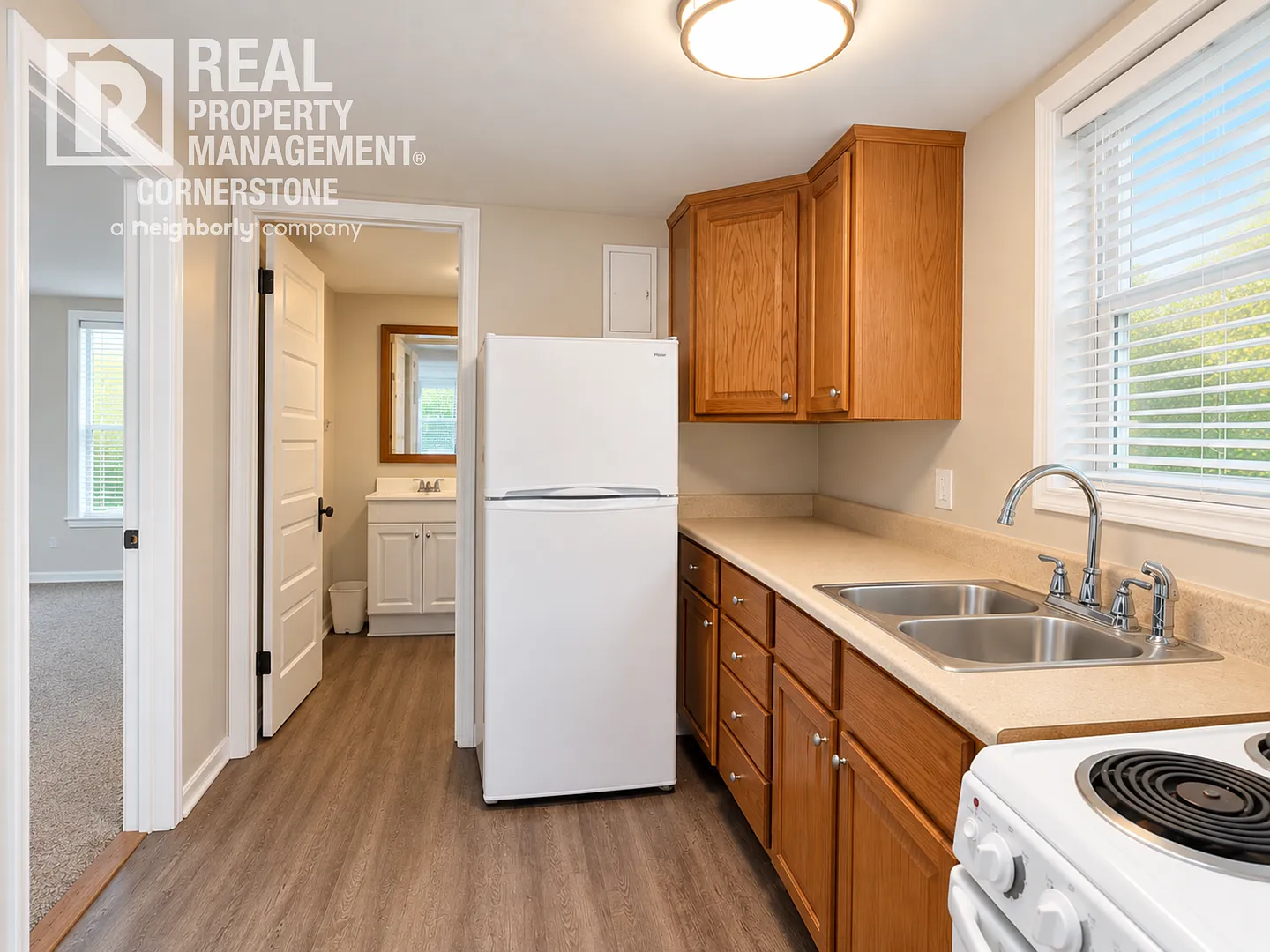 Parkview Ave 2423 (Residential) — Photo 3