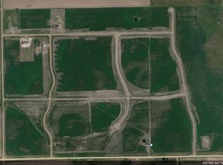 10 Roper Pl, Mandan, ND 58554