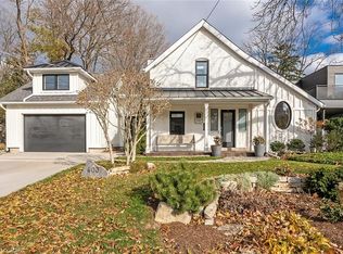 403 Smith Ave, Burlington, ON L7R 2T9