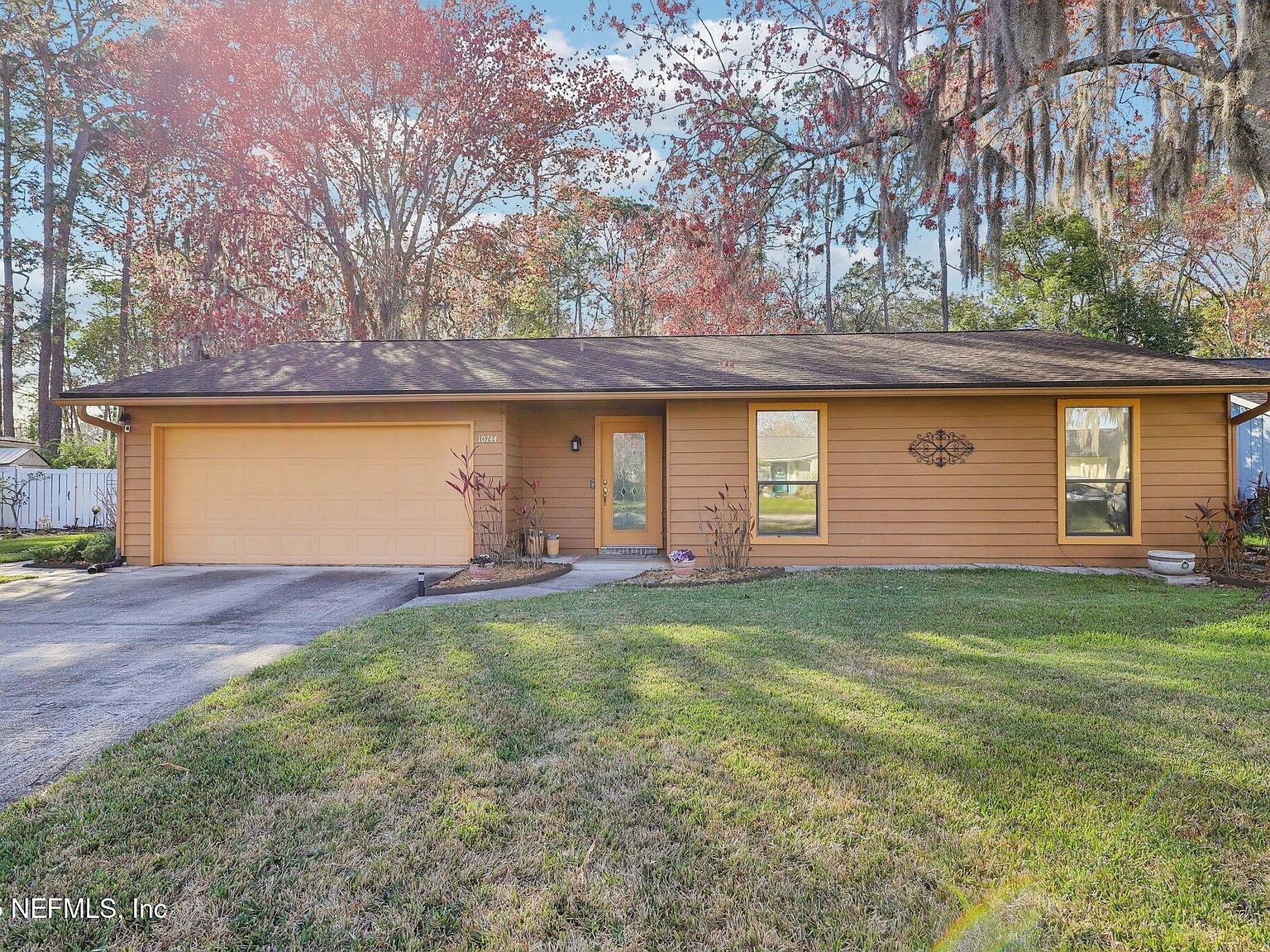 10744 HEARTHSTONE Drive, Jacksonville, FL 32257 | Zillow