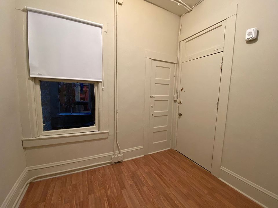 1st image of 856 Stockton St APT 19
