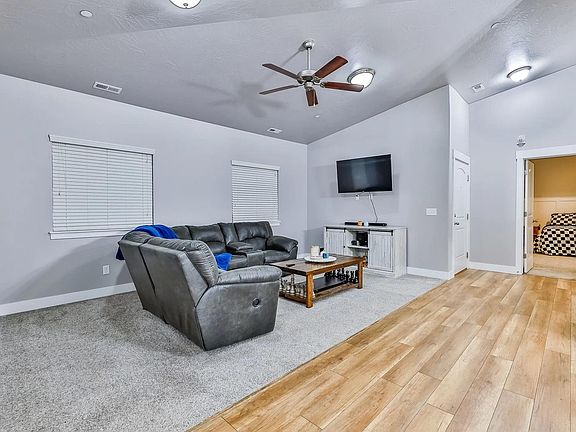 5th image of 1893 N Crest Rd W #12