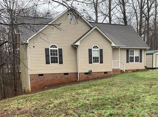 1005 Joanne Ct, Kings Mountain, NC 28086