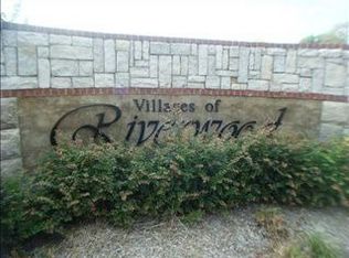 405 Riverdale Dr, Oakland, TN 38060