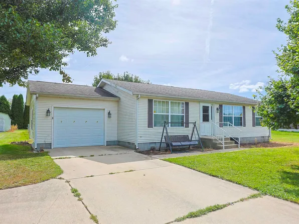 771 N Fail Rd, La Porte, IN 46350