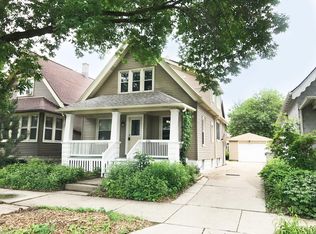 2706 S Burrell St, Milwaukee, WI 53207