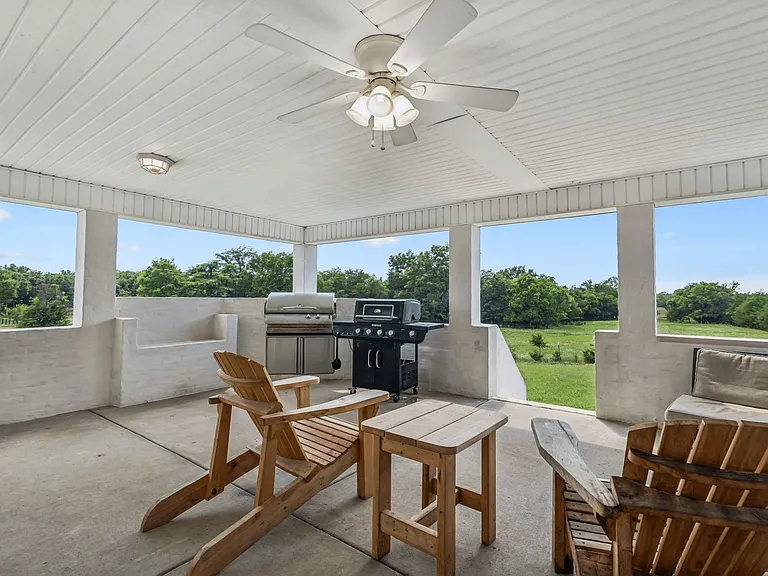 9021 Lane Rd — Photo 35