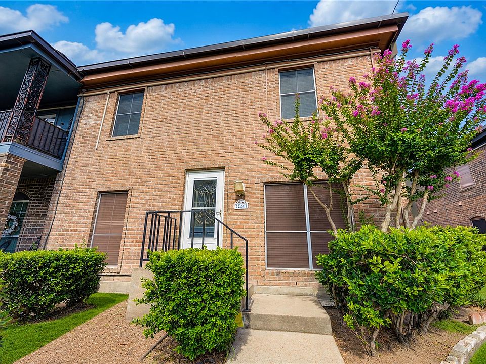 1st image of 830 Threadneedle St APT 224