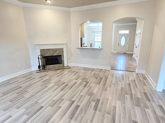 3rd image of 103 Wood Moss Way