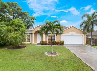 4511 NW Glazbrook Street, Port St Lucie, FL 34983