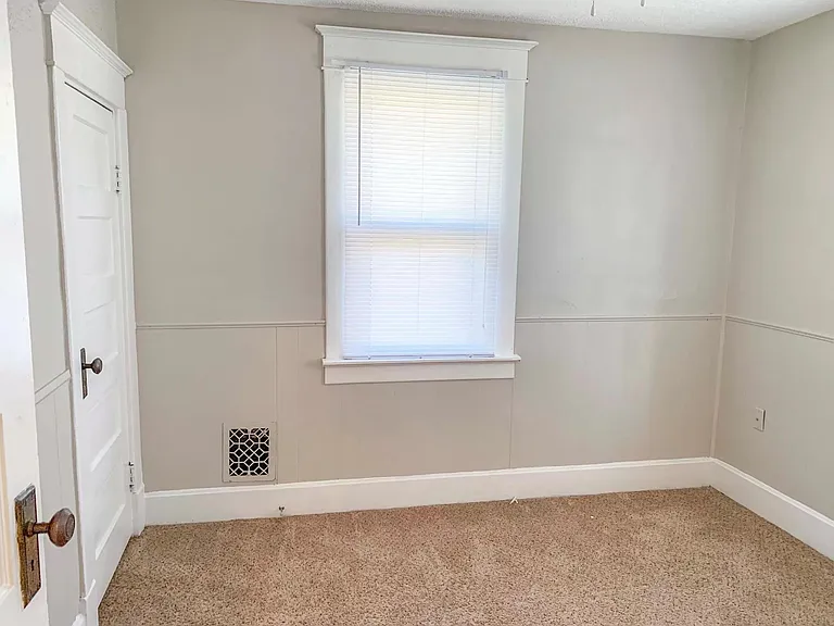 756 E Pleasant Run Parkway North Dr — Photo 11