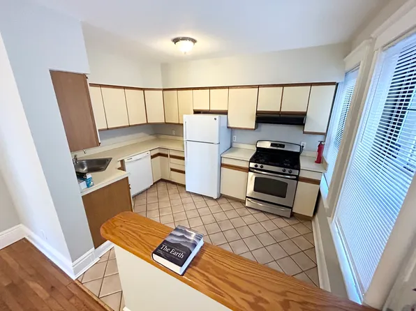 1758 Commonwealth Ave APT 1, Brighton, MA 02135