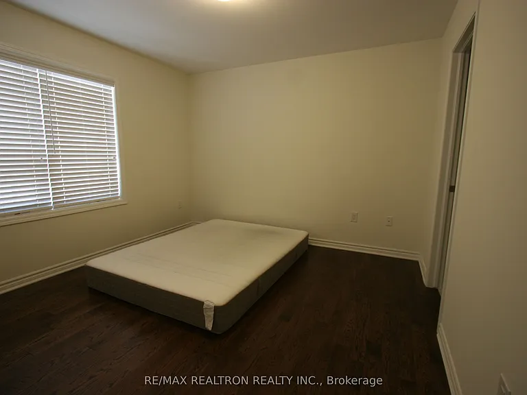 66 Casely Ave — Photo 13
