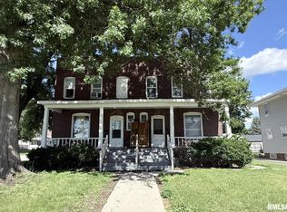 591-595 Clark St, Galesburg, IL 61401