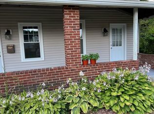 5 Tibbetts St #R, Natick, MA 01760