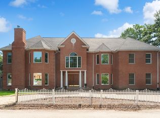 35 Acorn Ln, Highland Park, IL 60035