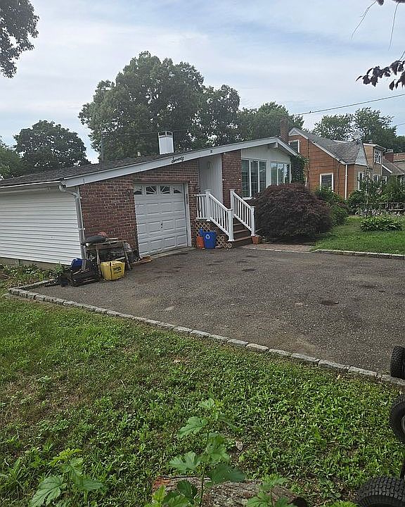 2nd image of 70 Gridley St