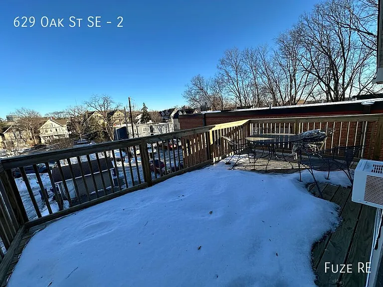 629 Oak St SE #2 — Photo 48