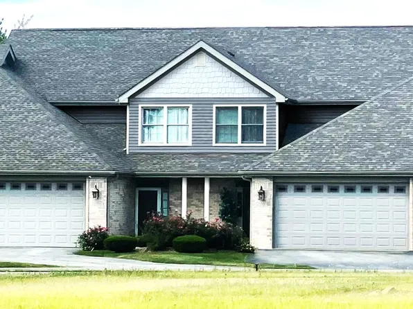 8646 Covington Dr, Justice, IL 60458