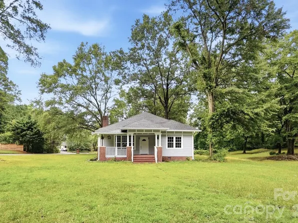 606 Townsend Ave, Gastonia, NC 28052