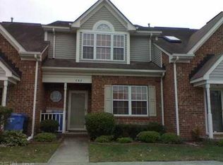 737 Hunters Quay, Chesapeake, VA 23320