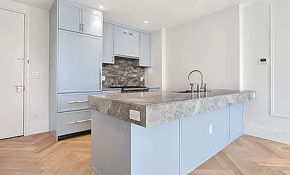 Sold by Hooli Homes New York Inc