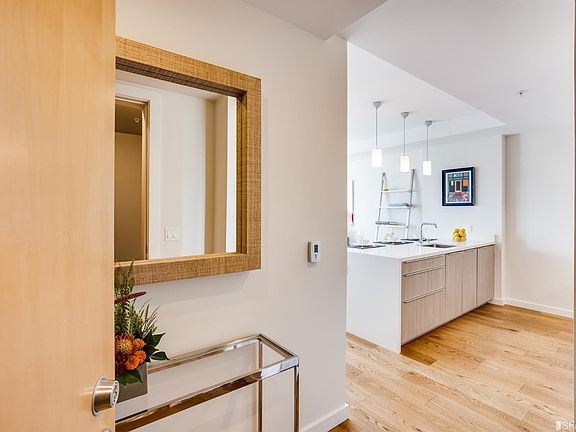 2nd image of 300 Ivy St #502