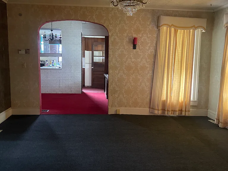 8 Guernsey St #A — Photo 3