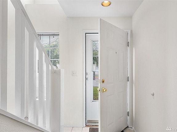 3rd image of 26226 114th Ln SE #12