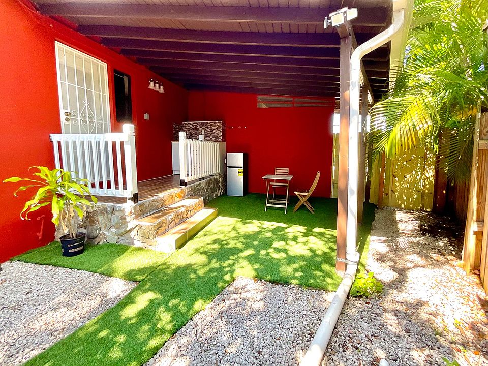 1st image of 1505 NE 141st St