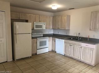 1135 Gilbert Ave S, Lehigh Acres, FL 33973