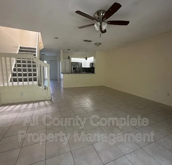 8550 Sturbridge Cir W — Photo 12