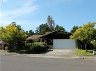 3411 W Myrtle Loop, Florence, OR 97439