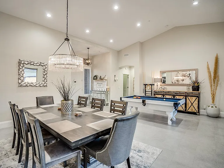 7308 E Whistling Wind Way — Photo 11