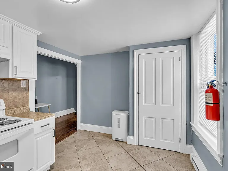 905 W Marshall St #2 — Photo 18