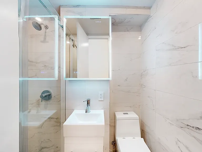 829 9th Ave #4C — Photo 5