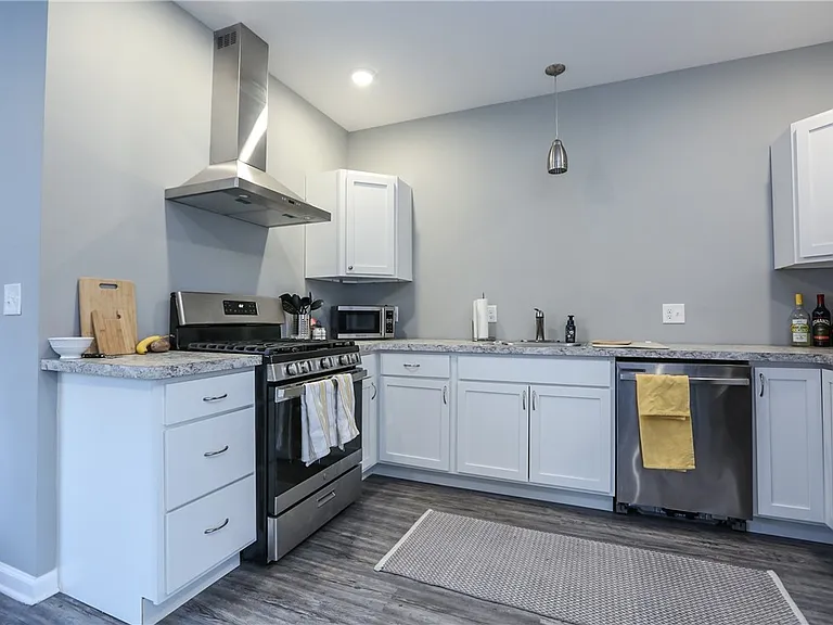 36 Tracy St #DOWN — Photo 6