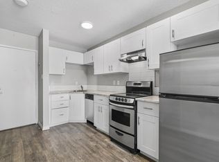Central on 12th, Calgary, AB T2R 0H9