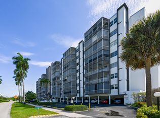 400 Diplomat Pkwy APT 612, Hallandale, FL 33009