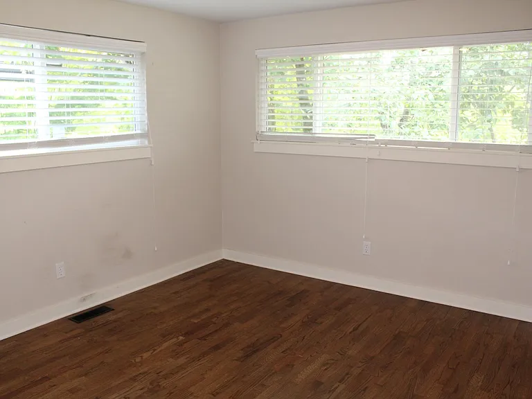 5013 Sand Point Pl NE #A — Photo 17