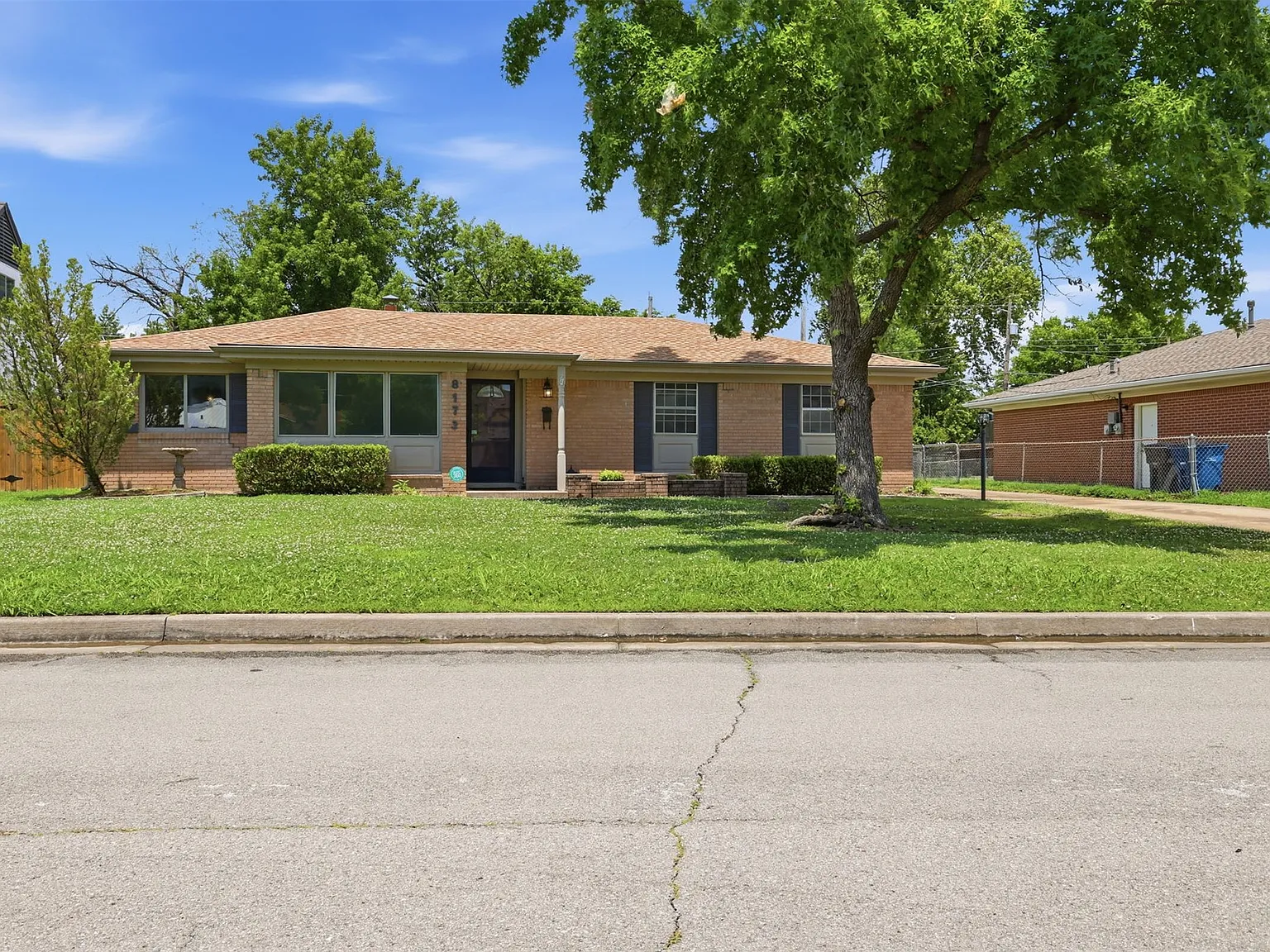 3 bed, 2.0 bath, 1536 sqft, $1,650 — Photo 2