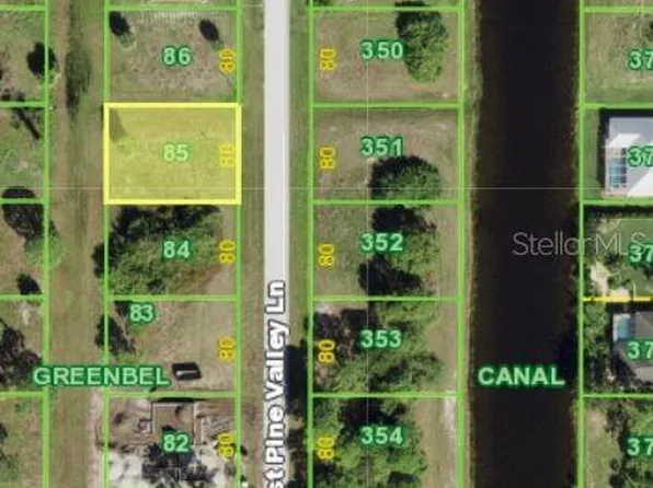 273 W Pine Valley Ln, Rotonda West, FL 33947