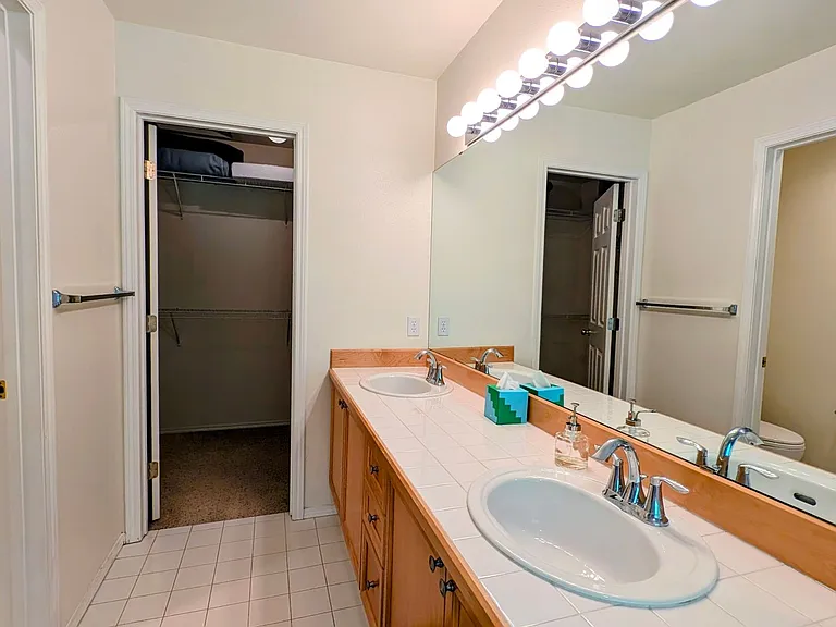 12118 NE 171st Pl #E203 — Photo 14
