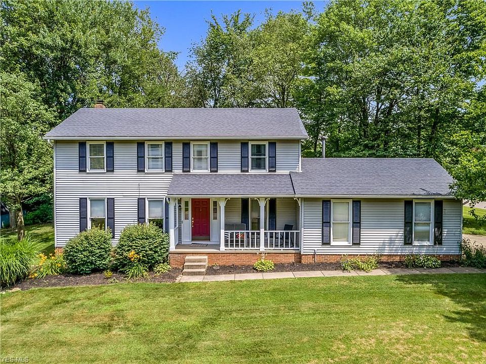 1st image of 4034 Golden Wood Way
