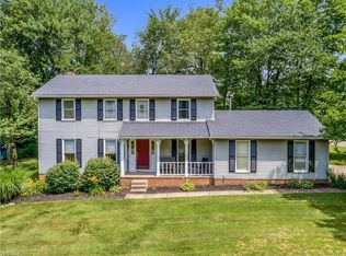 4034 Golden Wood Way, Uniontown, OH 44685