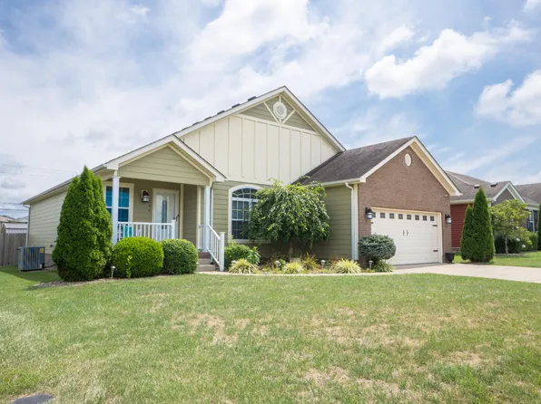 206 Stoney Creek Way, Berea, KY 40403