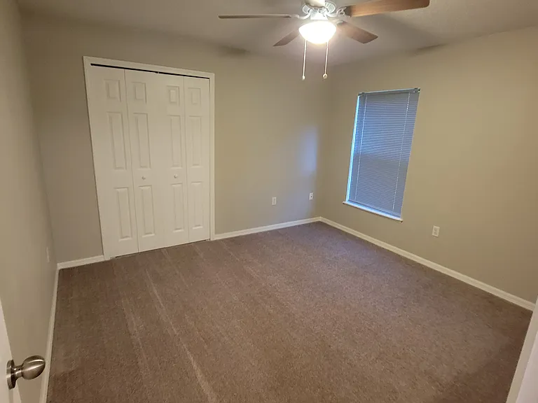 13909 Econ Woods Ln — Photo 10